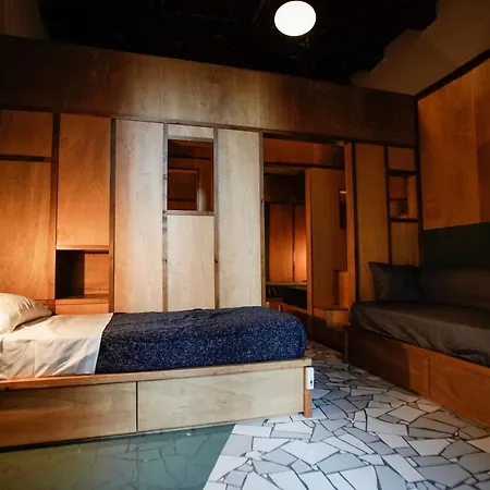Nap Spaccanapoli Naples