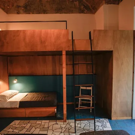 Hostel Nap Spaccanapoli Neapol