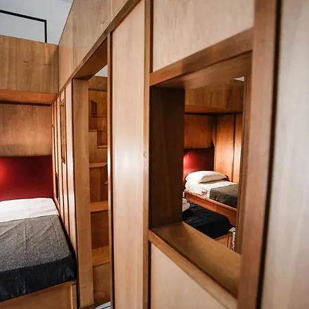 Nap Spaccanapoli Hostel