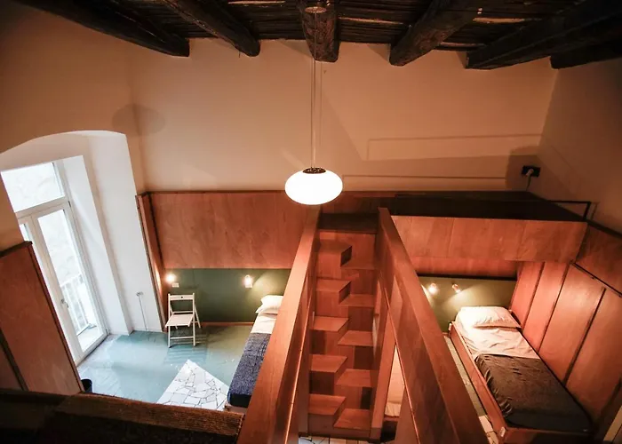 Nap Spaccanapoli Hostel *