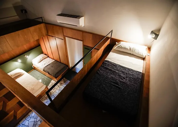 Nap Spaccanapoli * Napels