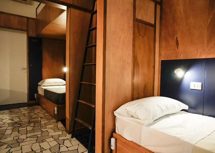 Nap Spaccanapoli * Napels