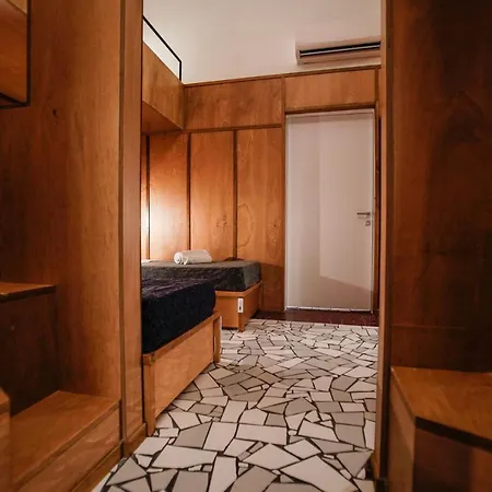 بيت شباب Nap Spaccanapoli *